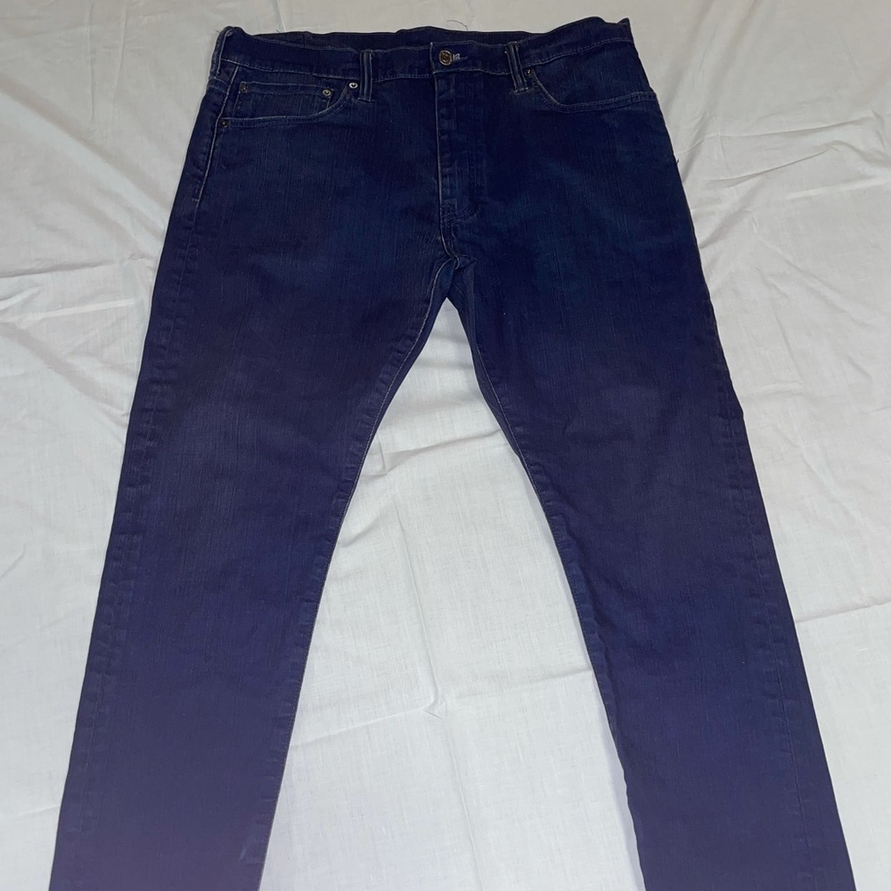 Levi’s Jeans 520 36 x 32 Dark Navy